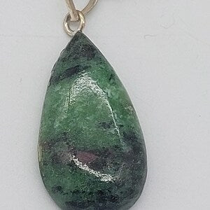 Ruby Zoisite Crystal Necklace,Green Stone Necklace, Gemstone Necklace for Men and Women, Gift for Crystal Lovers