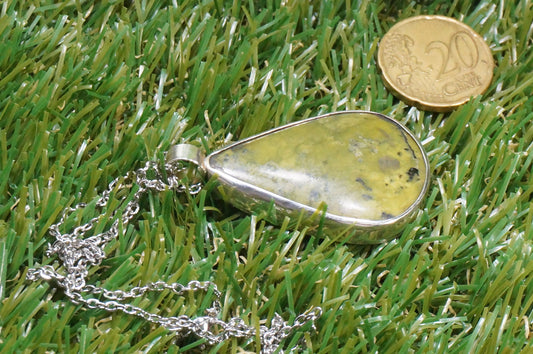 Kristall Jade Halskette Cabochon Cut Sterling Silber 925 Lünette Anhänger