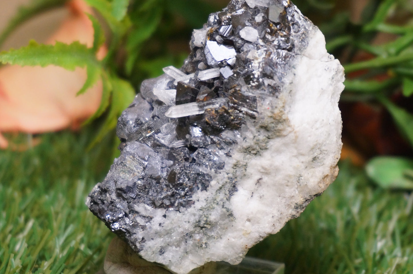 Natural Galena cubes with Quartz and Calcite - Amazing Collector's Piece Extra Quality