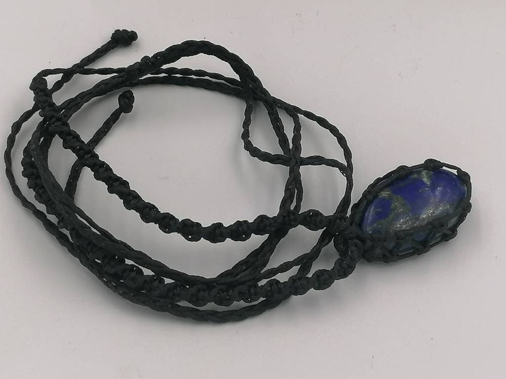 Natural Lapis Lazouli Χειροποίητο τυλιγμένο κολιέ μακραμέ - Θεραπευτική πέτρα - Ιδέα δώρου - Προστασία