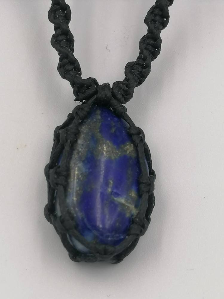Natural Lapis Lazouli Χειροποίητο τυλιγμένο κολιέ μακραμέ - Θεραπευτική πέτρα - Ιδέα δώρου - Προστασία