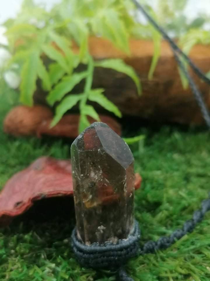 Crystal Smoked Quartz Rough με τυλιγμένο Μακραμέ Ορυκτό-Πνεύμα Θεραπευτική Δύναμη Προστασία δώρου Διακόσμηση