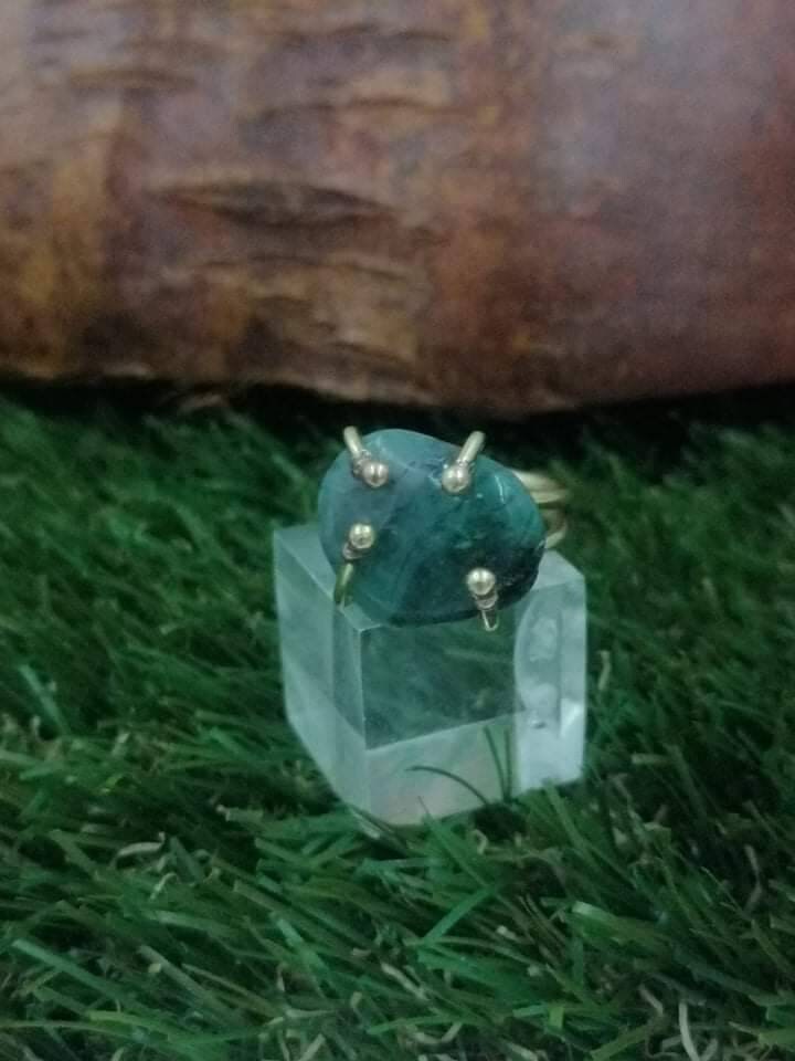Χειροποίητο ορειχάλκινο δαχτυλίδι Emerald Crystal Gift Idea Healing Crystal- Master Healer, Ευθυγράμμιση Τσάκρα, Προστασία Αύρας, Ενισχυτής