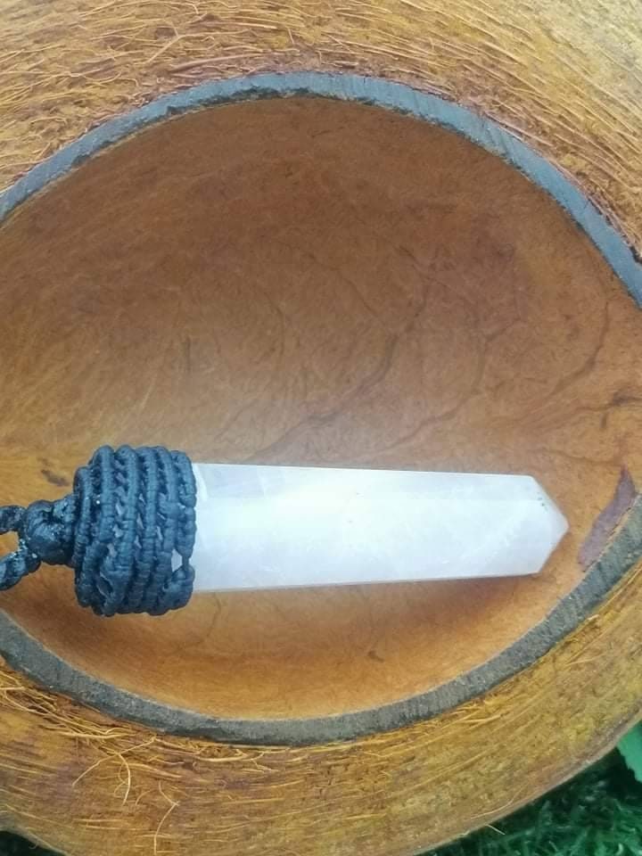 Ροζ χαλαζία Exagon Stick Rough Mineral Stone Brazilian Crystal Healing Makrame τυλιγμένο κολιέ Προστασία δώρου Αξεσουάρ Active