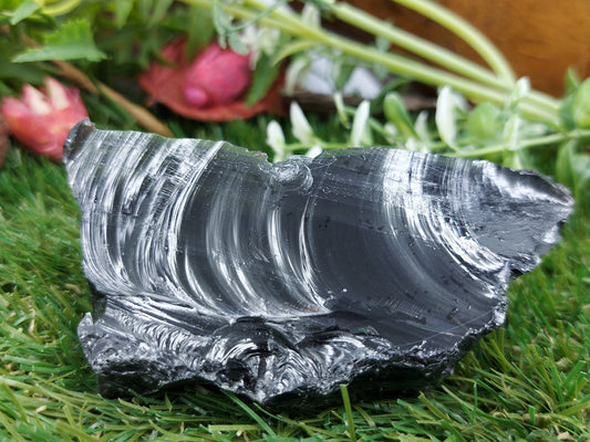 Natürlicher Rauchobsidian - Schutzkristall, Sternzeichen-Mineralstein