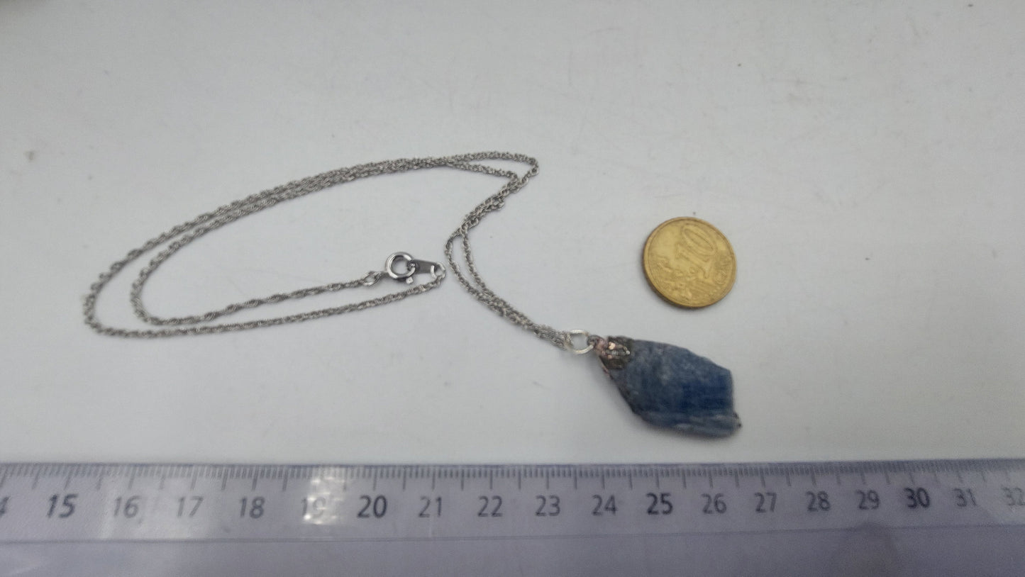 Natürliche blaue Kyanitklinge Sterling Stahl Halskette Heilkristall Zubehör Sternzeichen Mineralstein