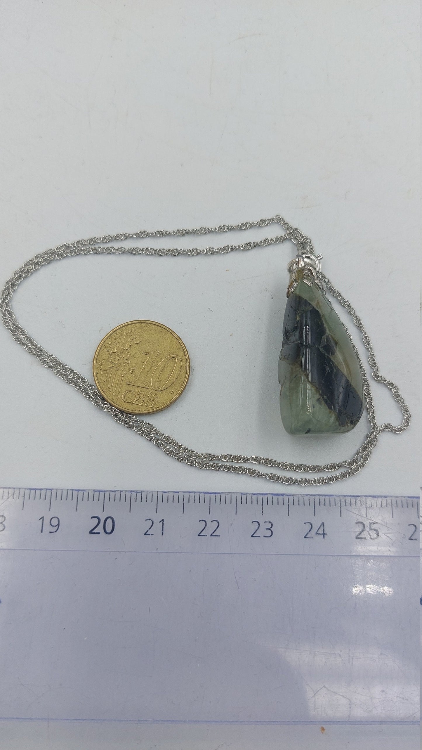 Prehnite με κολιέ μαύρο κρύσταλλο Τουμαλίνης