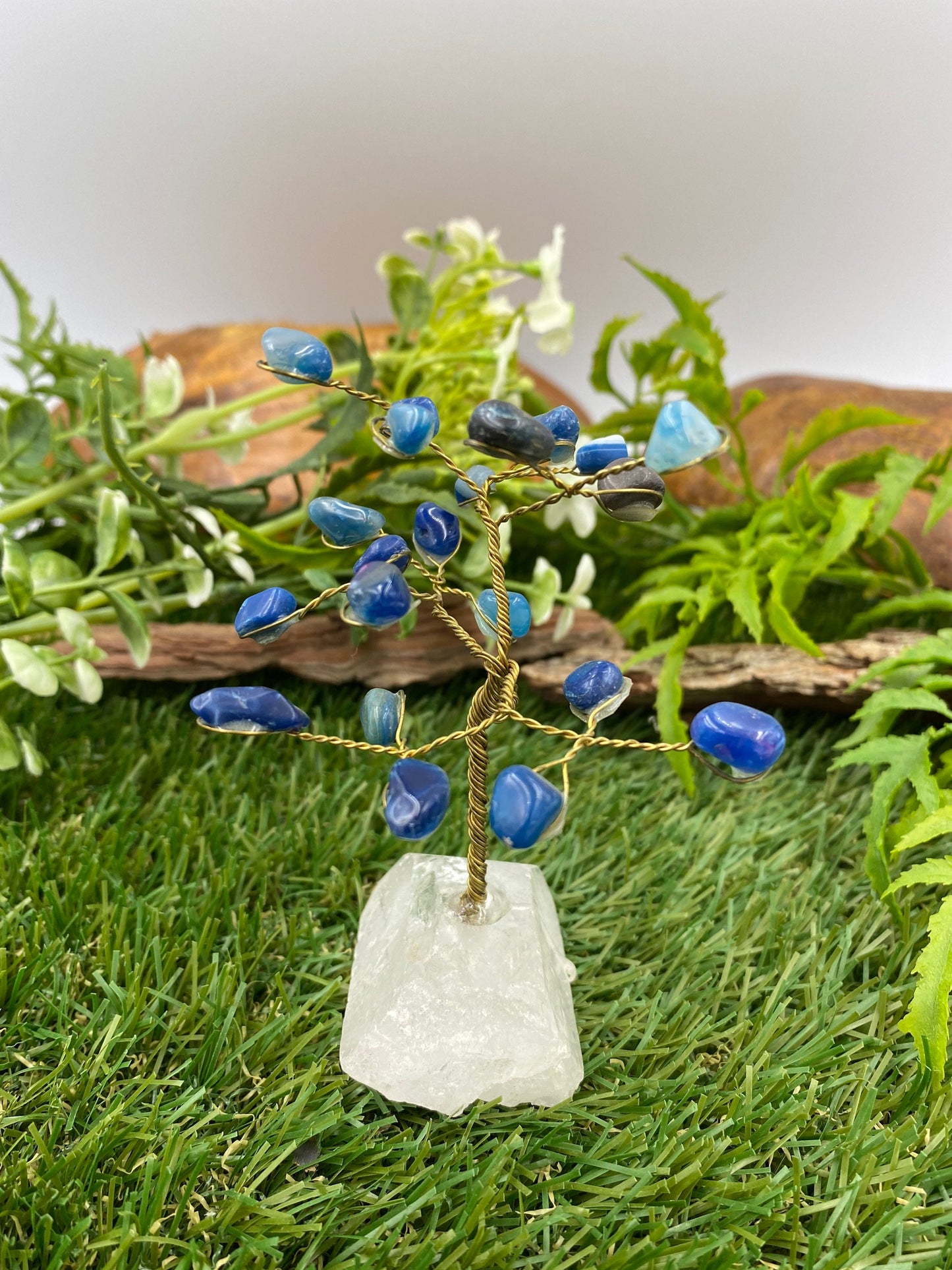 Blue Agate Crystal Tree of Life με Pointy Quartz ως βάση - Σπιτικό- Crystal Tree of Life- Εξαιρετικό για δώρο