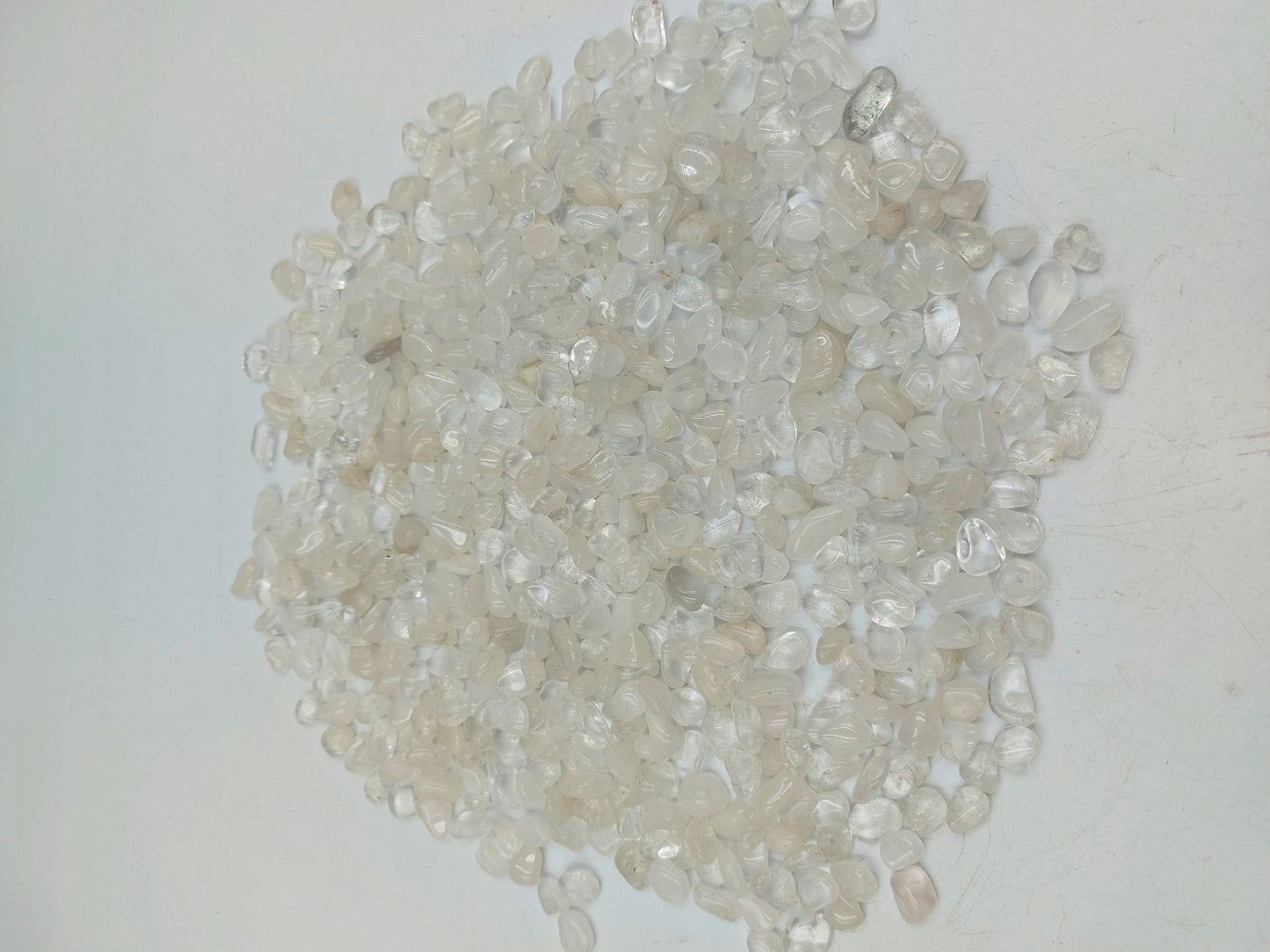 Clear Quartz Polished Crystal Chips, Tumbled Healing Gemstone, New Age Polished Semi-Princious Rocks