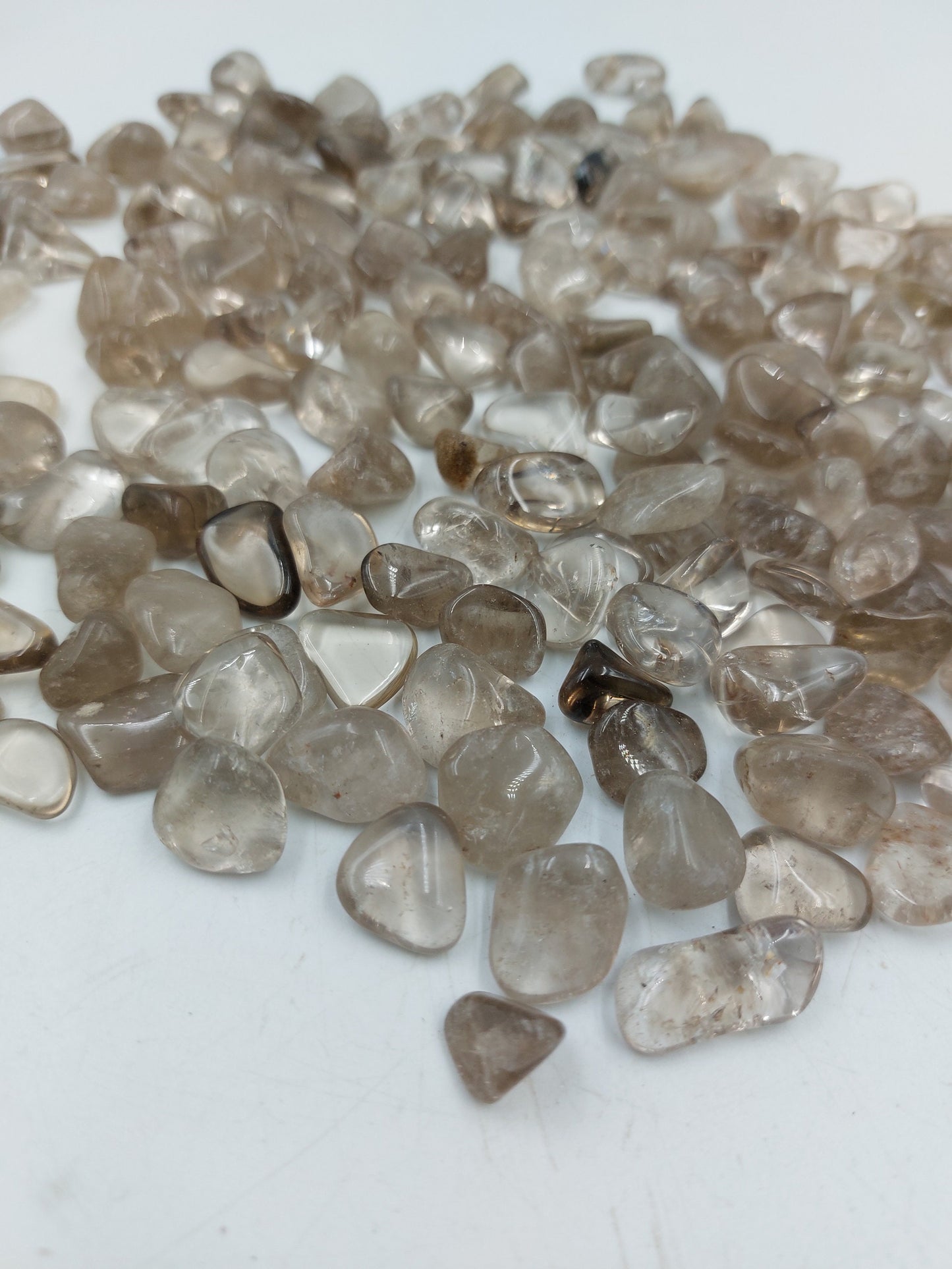 Smokey Quartz Polished Crystal Chips, Tumbled Healing Gemstone, New Age Polished Semi-Princious Rocks