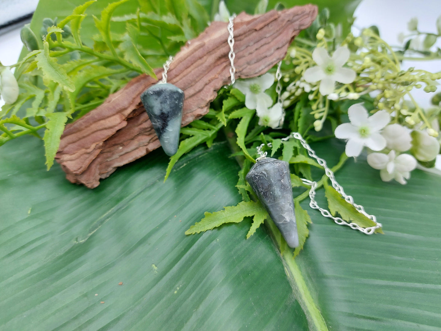 Emerald Pendulum Healing Crystal Αξεσουάρ Zodiac Mineral Stone