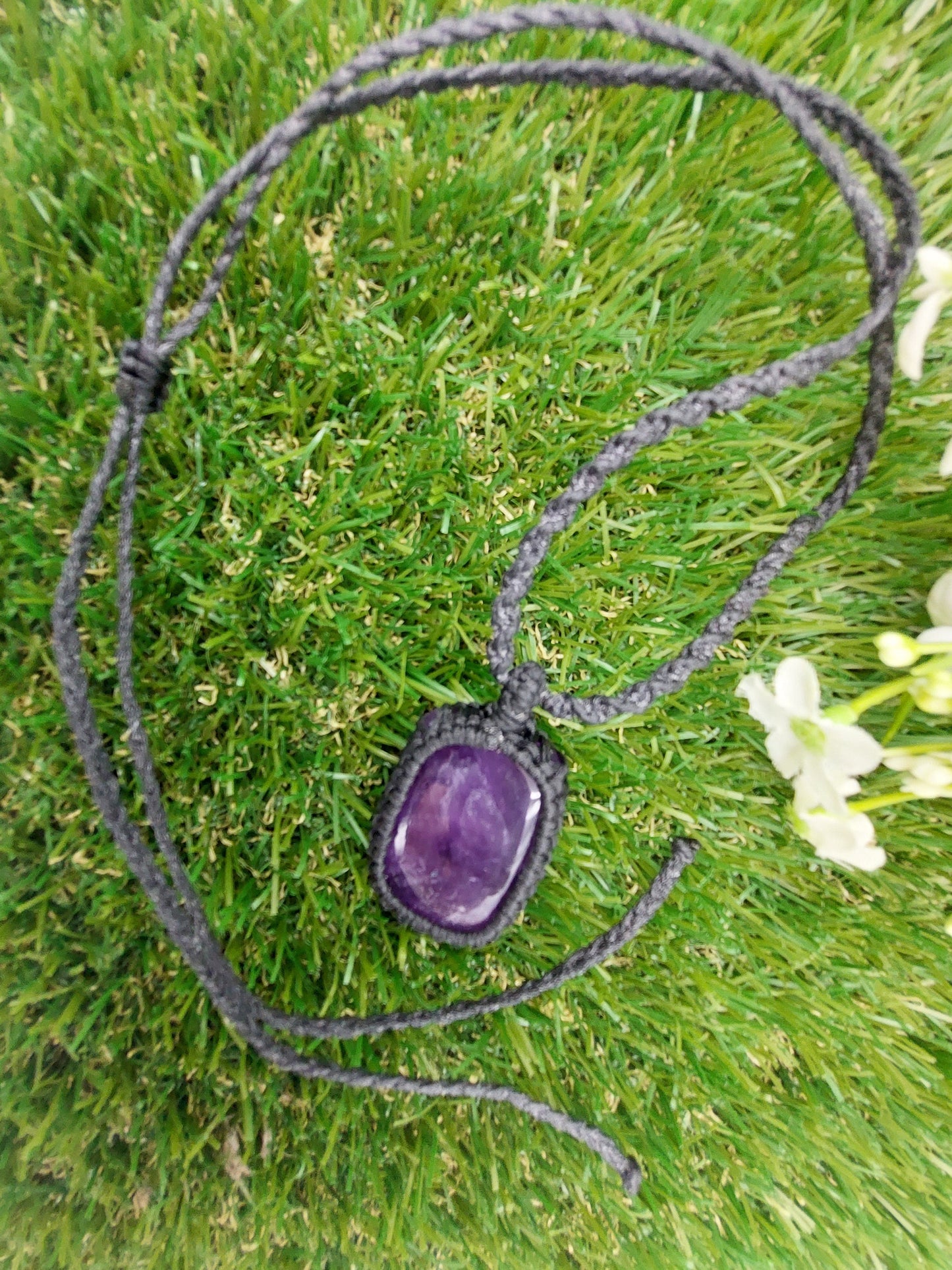 Natürliche Amethyst handgemachte gewickelte Makramee Halskette - Heilstein - Geschenkidee - Schutz