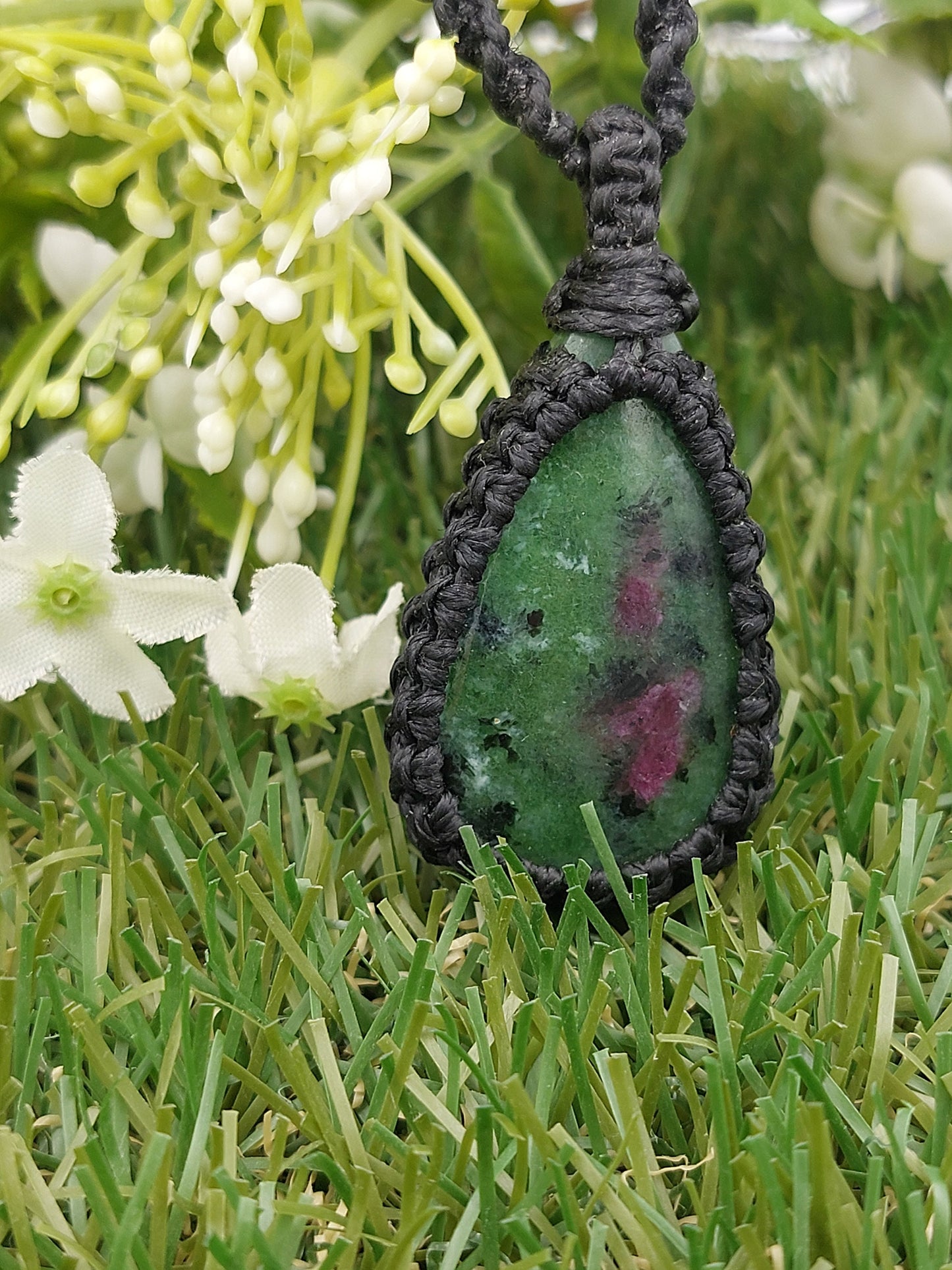 Φυσικό Ruby Zoisite Χειροποίητο τυλιγμένο κολιέ μακραμέ - Θεραπευτική Πέτρα - Ιδέα δώρου - Προστασία