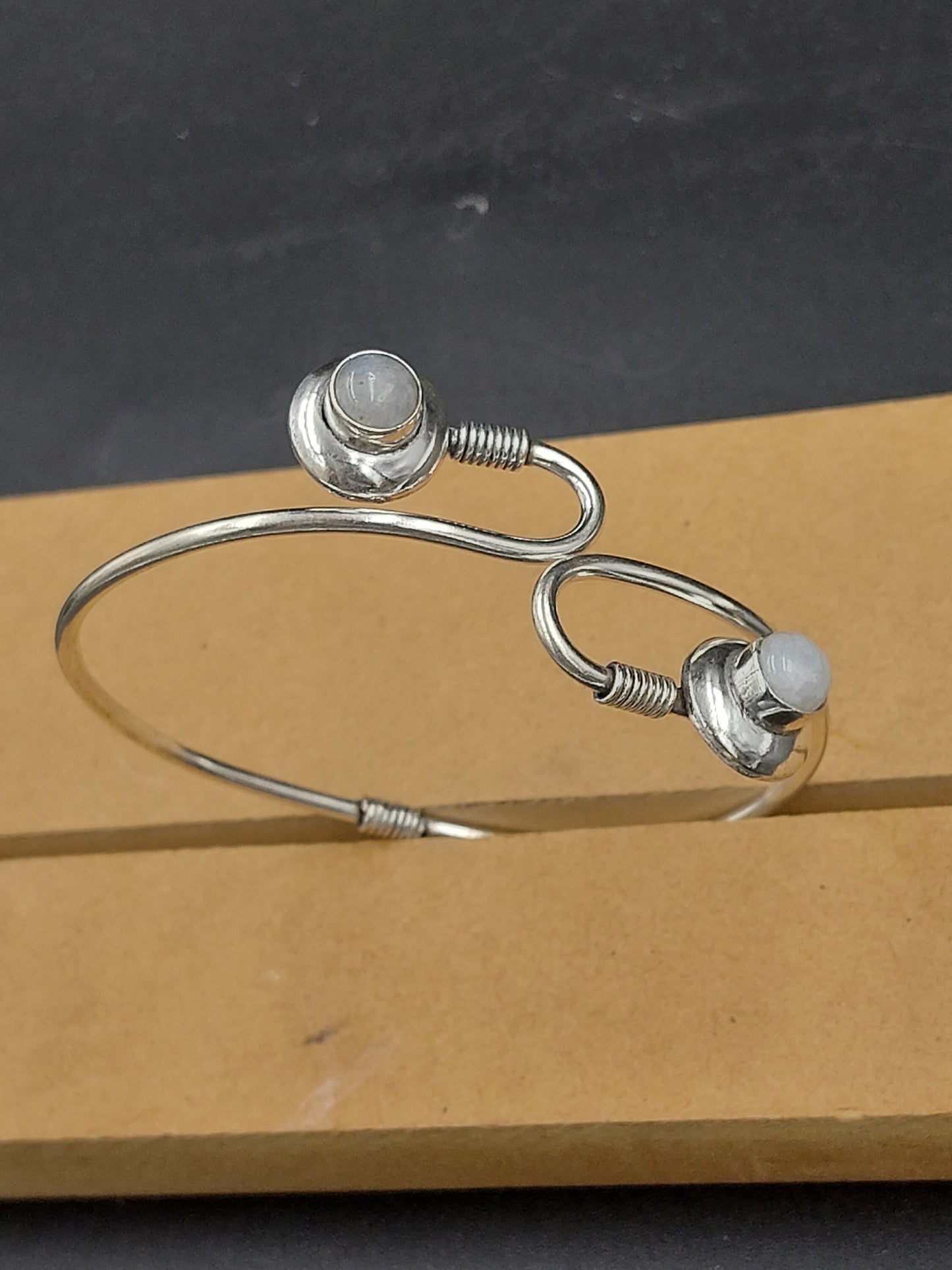 Mondstein Kristall Armband versilbert