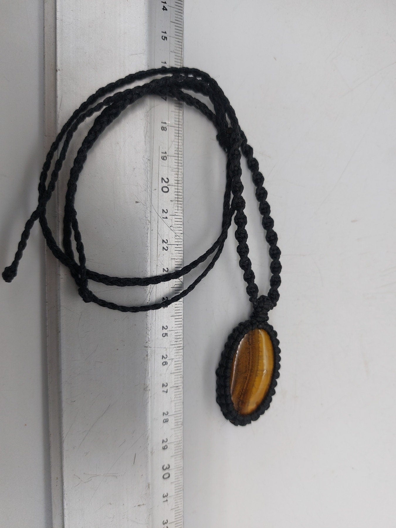 Κολιέ μακραμέ από κρύσταλλο Tiger's Eye