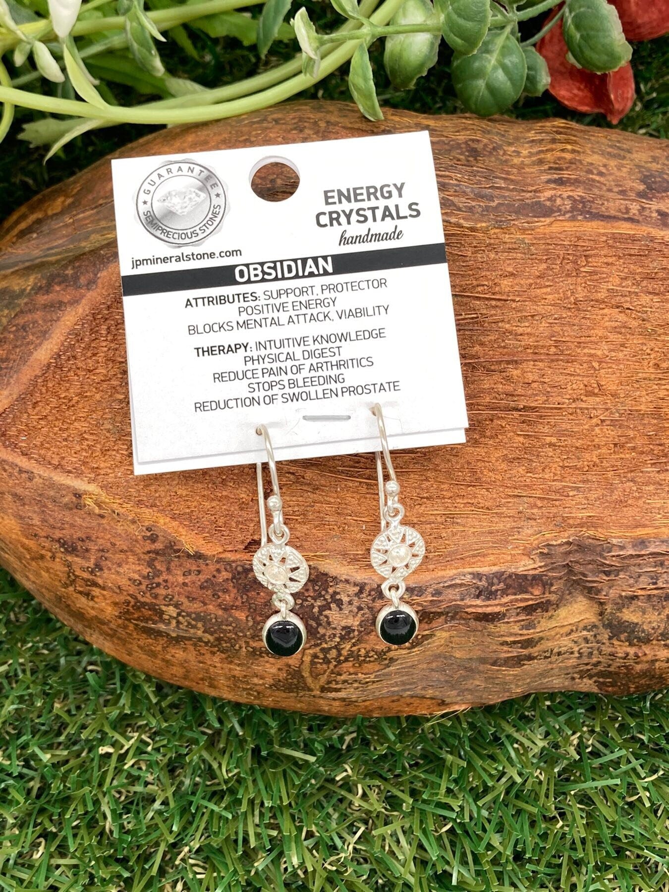 Versilberte Ohrringe mit schwarzem Obsidiankristall