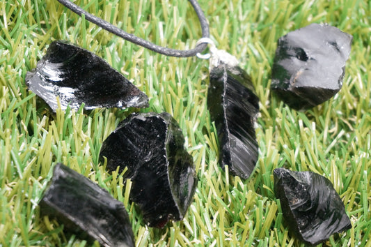 Natürliche schwarze Obsidian Halskette Heilkristall Zubehör Sternzeichen Mineralstein