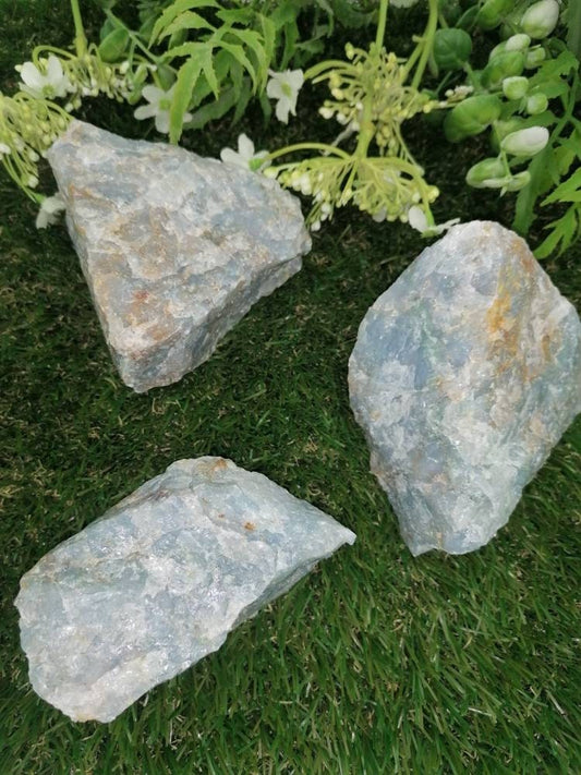 Natürlicher Kristall Himmelblau Quarz Sammlung Exemplar Heilstein Birtsthone Kristall Schutz Dekoration Mineral