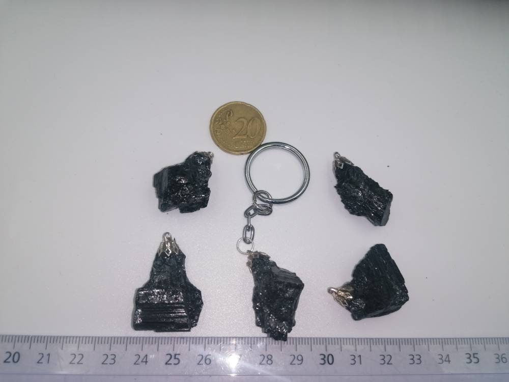 Natürlicher schwarzer Turmalin-Kristall-Schlüsselanhänger