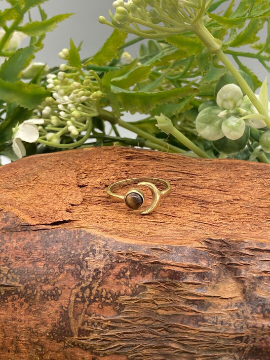 Δαχτυλίδι από κρυστάλλινο ορείχαλκο Tiger's Eye