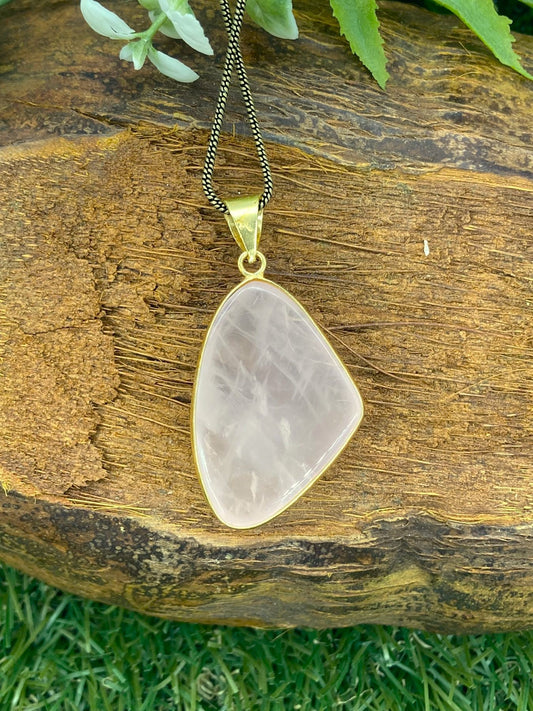 Μενταγιόν από ορείχαλκο ροζ χαλαζία Cabochon Cut Healing Crystal